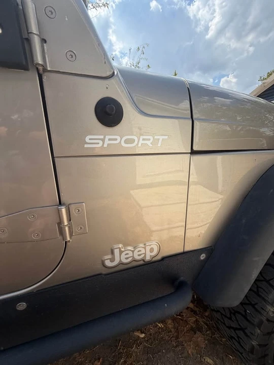 2004 Jeep TJ Wrangler - Image 14 of 15