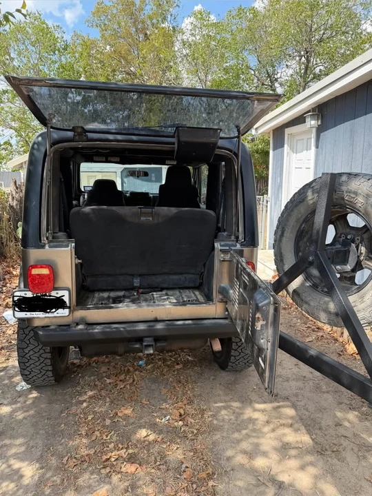 2004 Jeep TJ Wrangler - Image 7 of 15