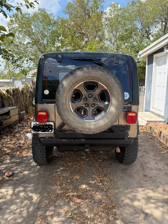 2004 Jeep TJ Wrangler - Image 5 of 15