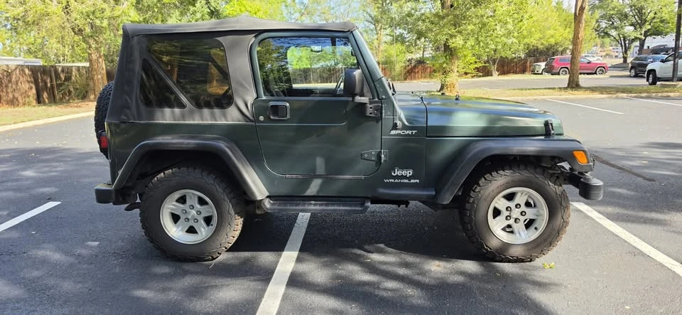 2004 Jeep TJ Wrangler - Image 9 of 17