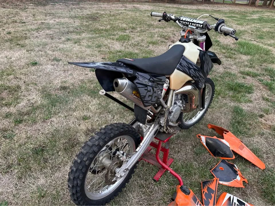 2004 KTM - Image 3 of 10