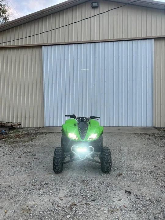 2004 Kawasaki - Image 2 of 11