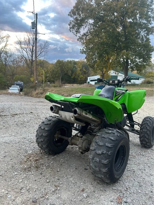 2004 Kawasaki - Image 4 of 11
