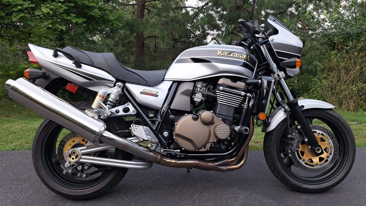 2004 Kawasaki ZRX1200 - Image 18 of 31