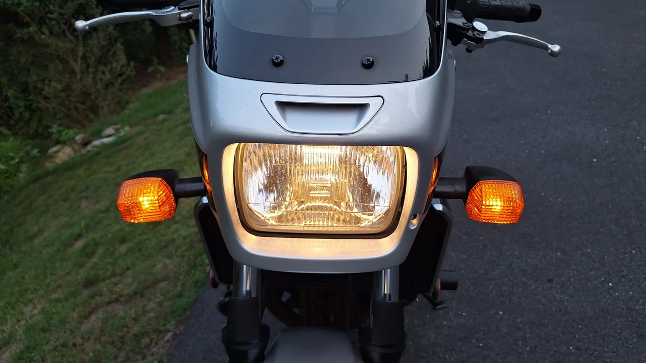 2004 Kawasaki ZRX1200 - Image 29 of 31