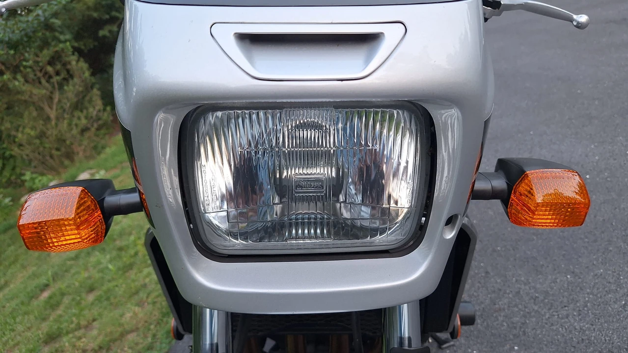 2004 Kawasaki ZRX1200 - Image 26 of 31