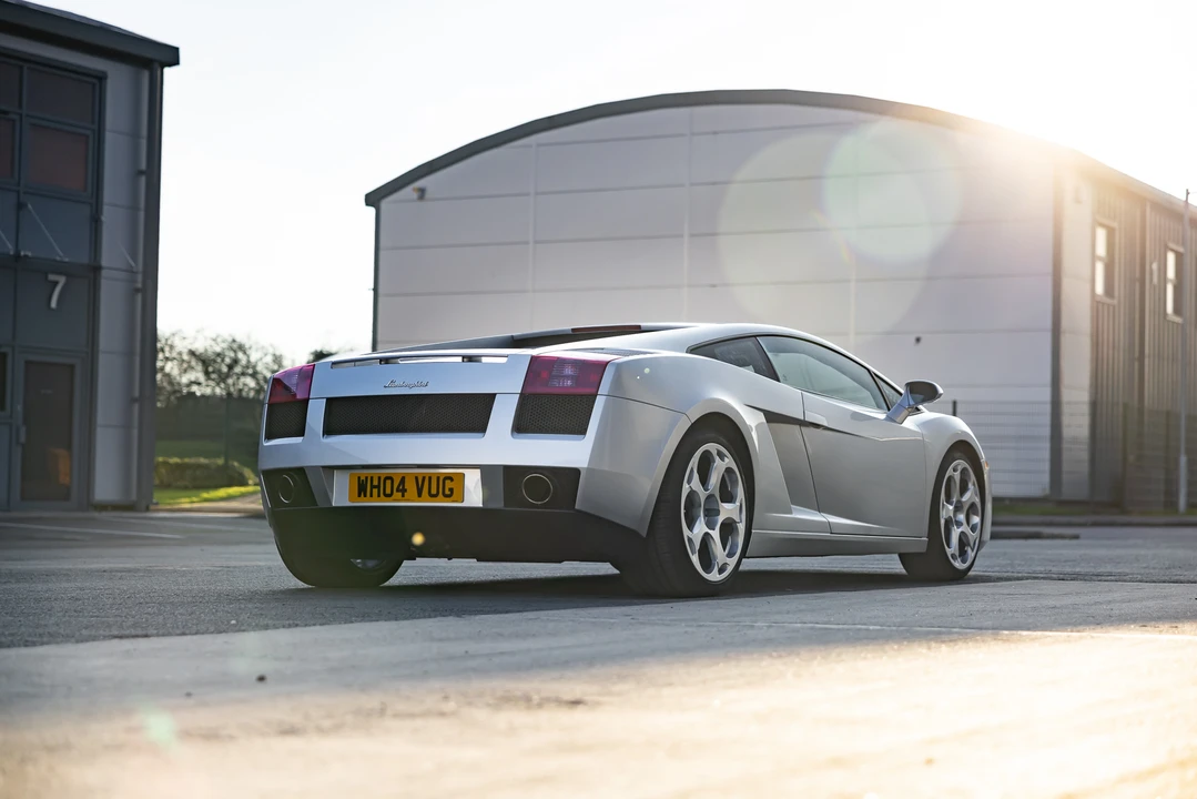 2004 Lamborghini Gallardo - Image 8 of 31