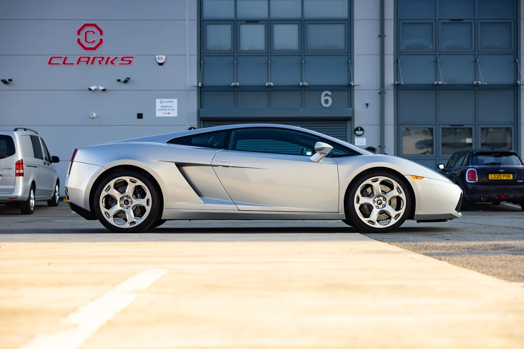 2004 Lamborghini Gallardo - Image 9 of 31