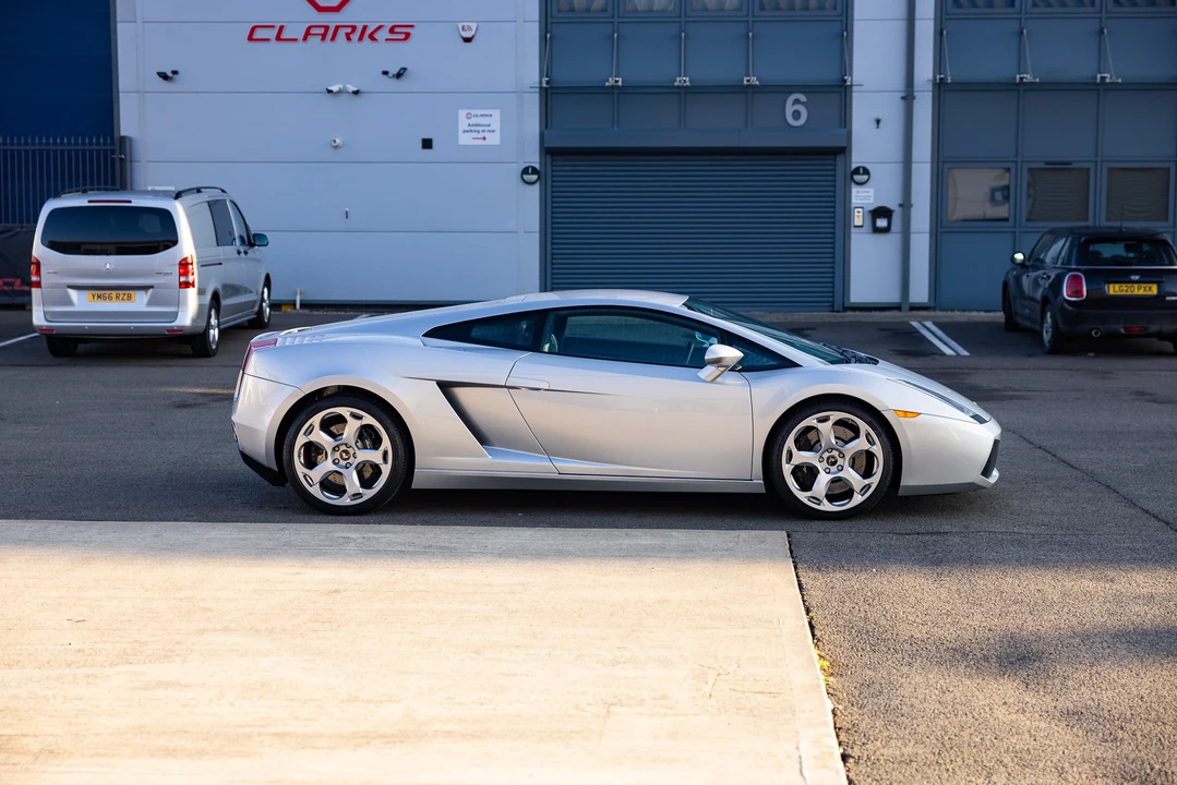 2004 Lamborghini Gallardo - Image 18 of 31