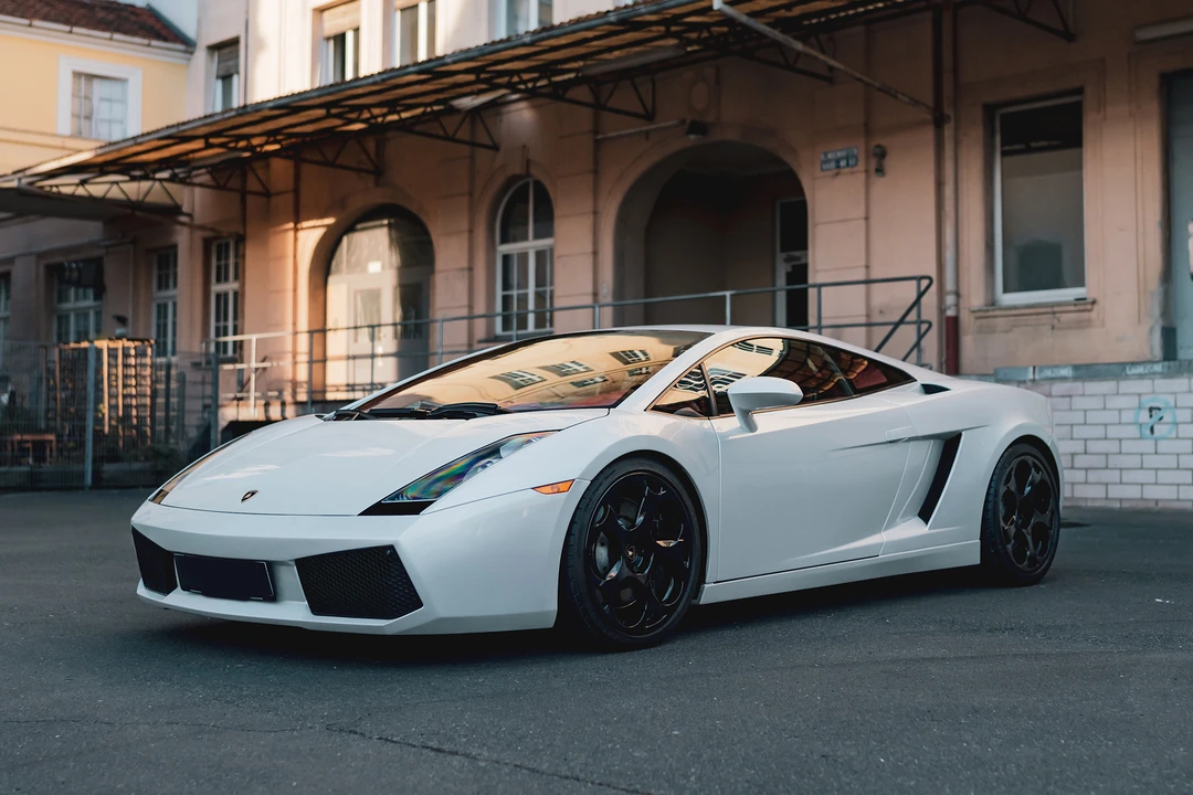 2004 Lamborghini Gallardo - Image 2 of 31