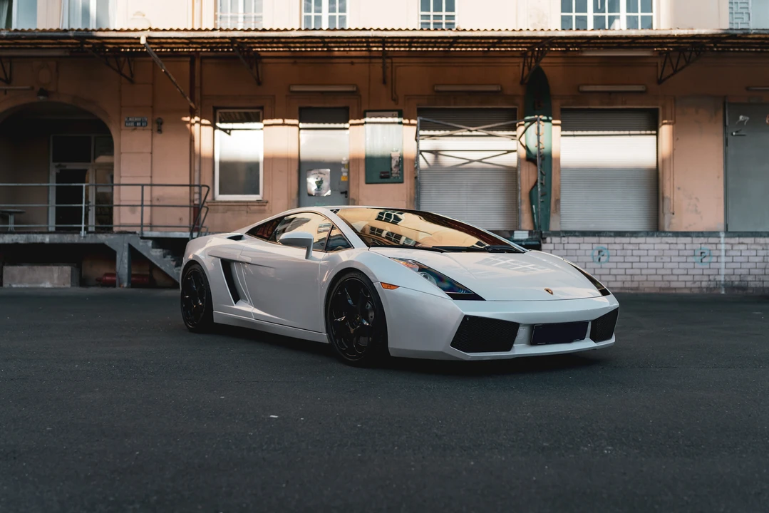 2004 Lamborghini Gallardo - Image 16 of 31