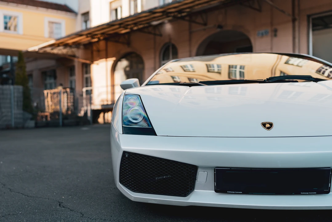 2004 Lamborghini Gallardo - Image 28 of 31
