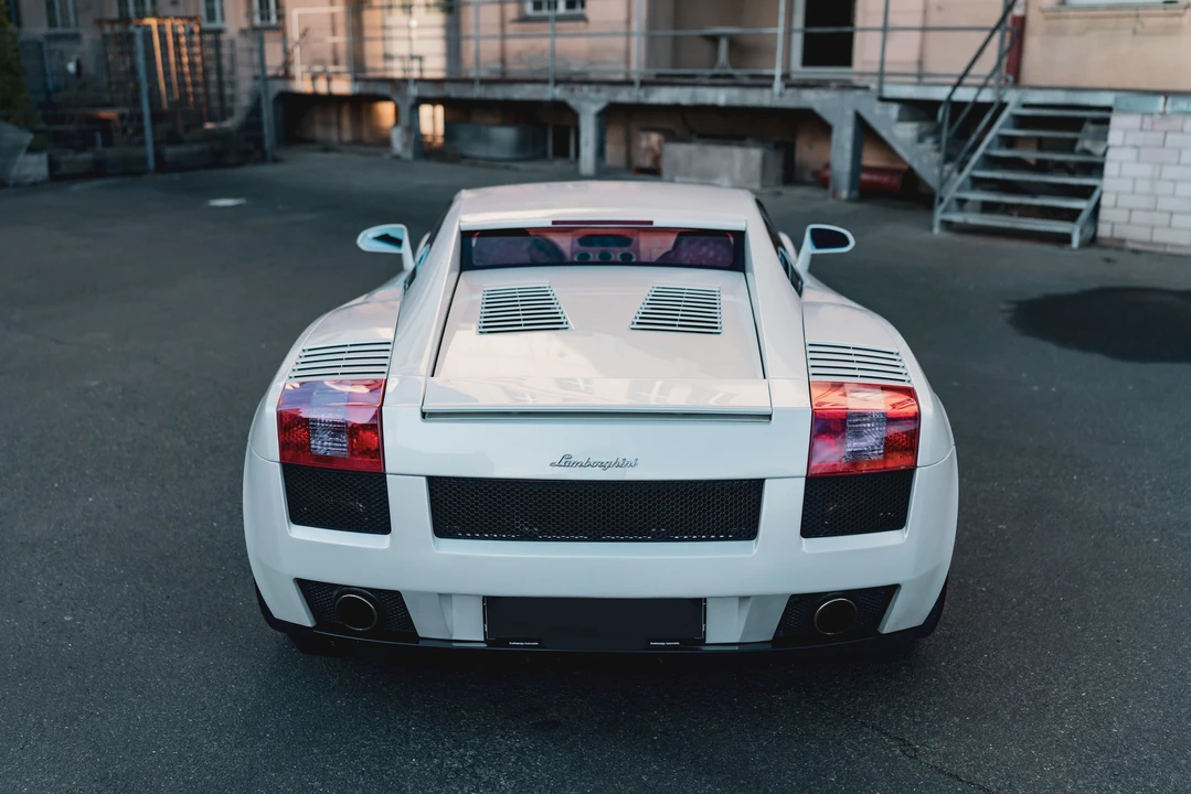 2004 Lamborghini Gallardo - Image 15 of 31