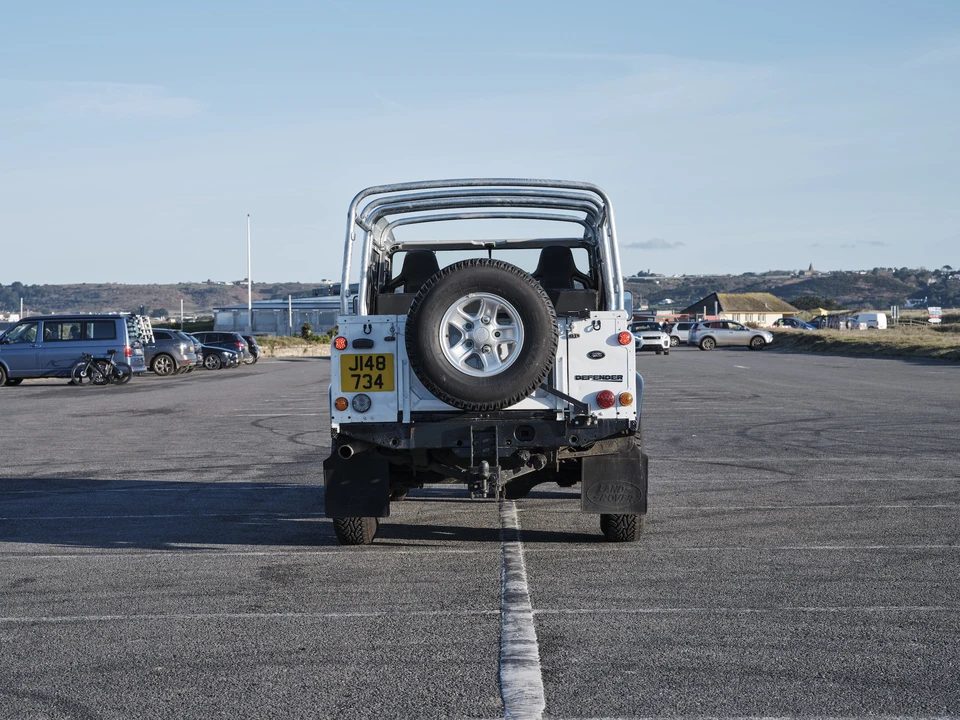 2004 Land Rover Defender 110 - Image 29 of 31