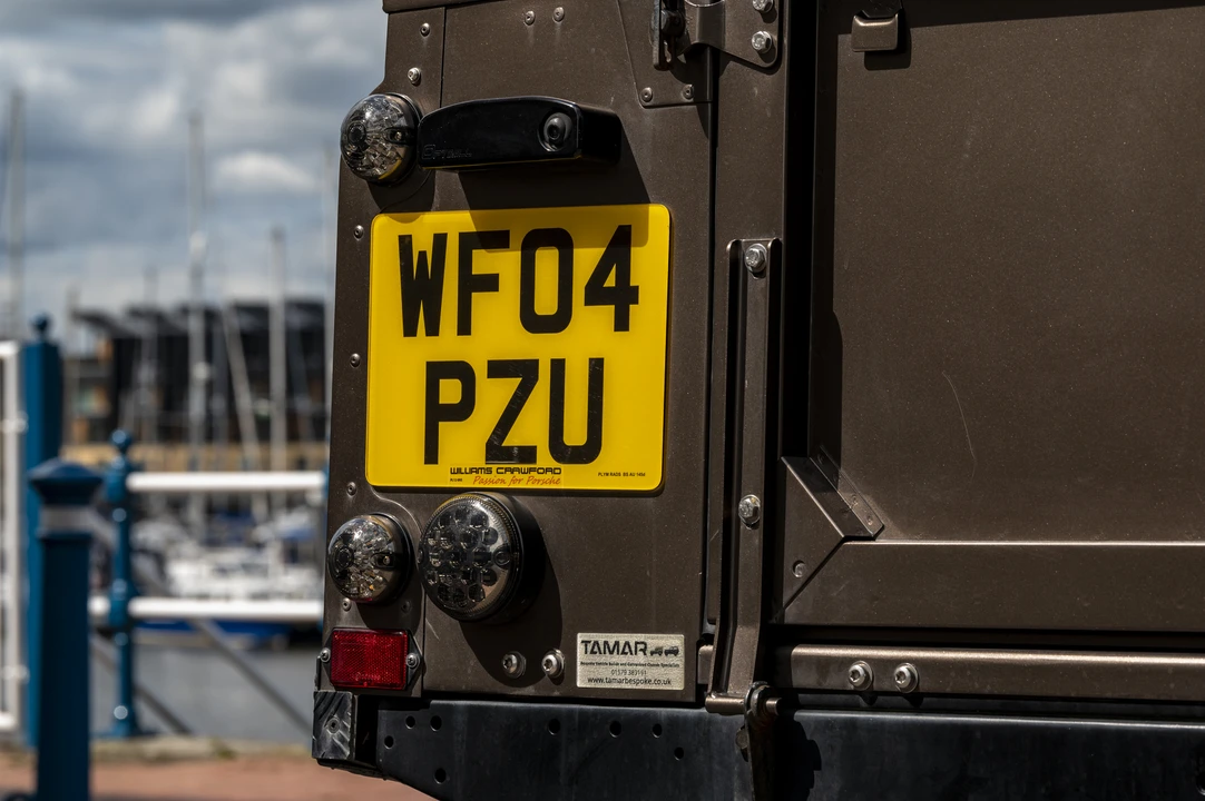 2004 Land Rover Defender 110 - Image 30 of 31