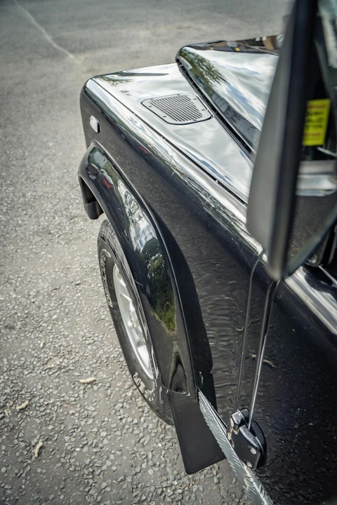 2004 Land Rover Defender 110 - Image 27 of 31