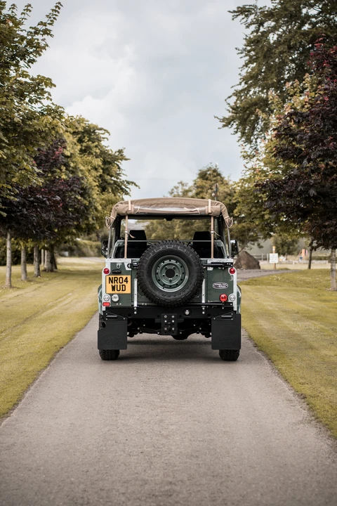 2004 Land Rover Defender 90 - Image 21 of 30