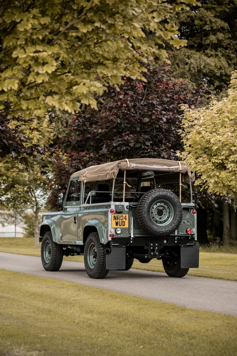 2004 Land Rover Defender 90 - Image 22 of 30