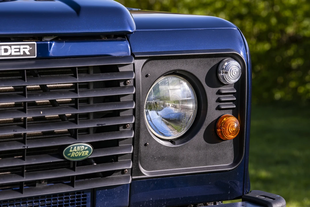 2004 Land Rover Defender 90 - Image 20 of 31