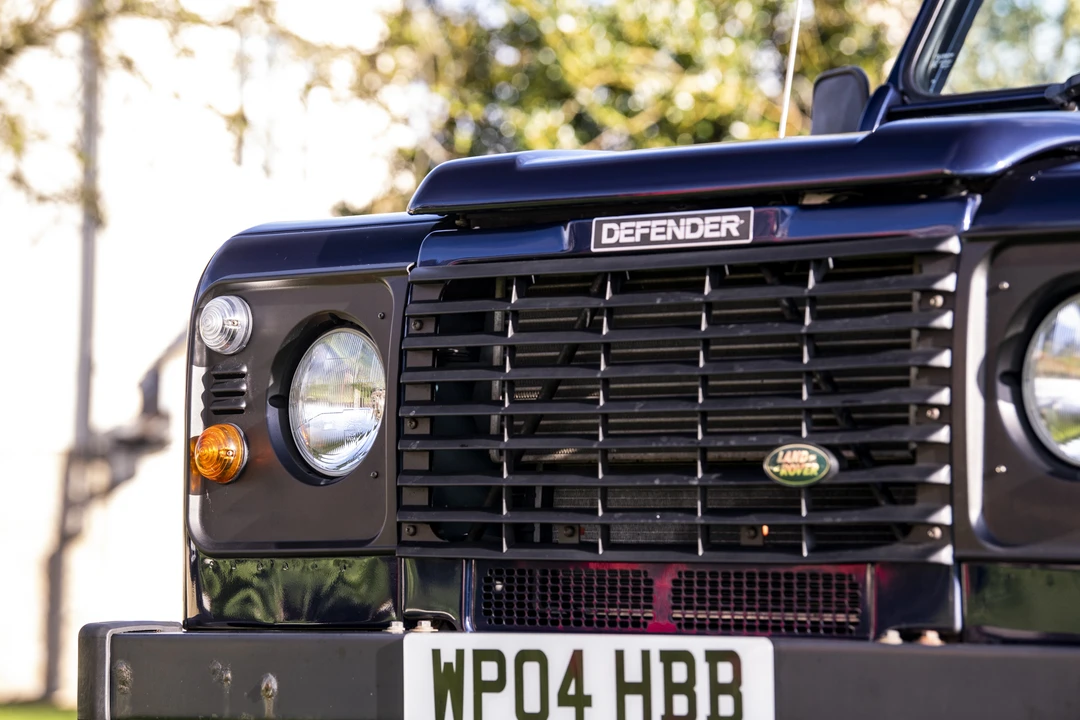 2004 Land Rover Defender 90 - Image 21 of 31