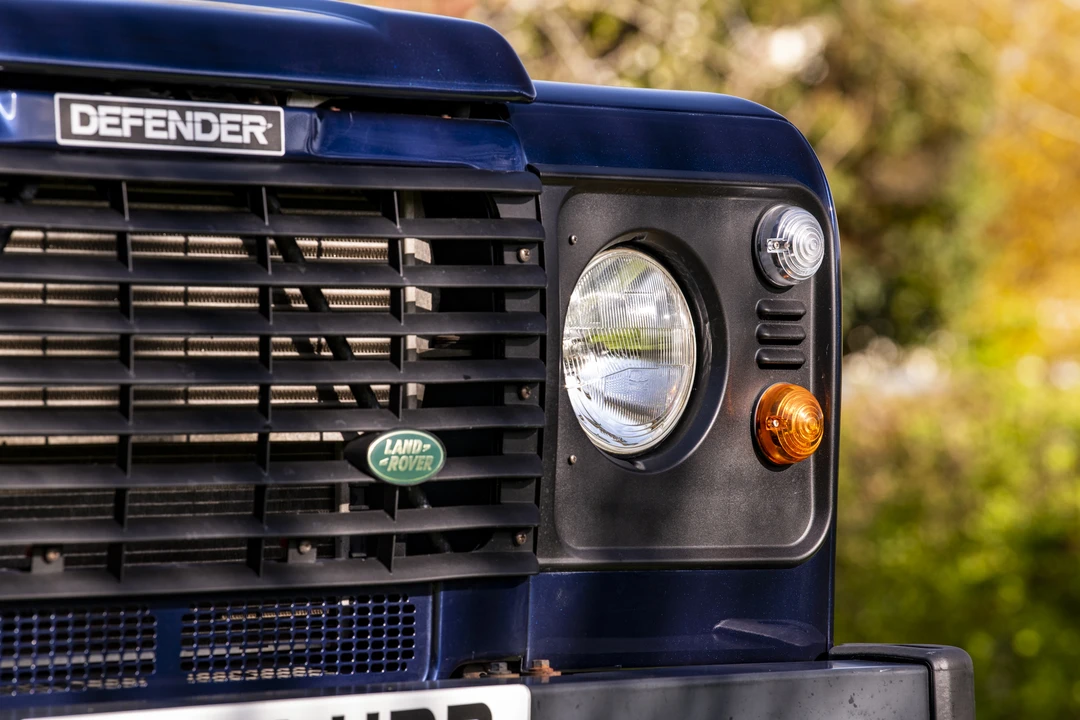 2004 Land Rover Defender 90 - Image 22 of 31