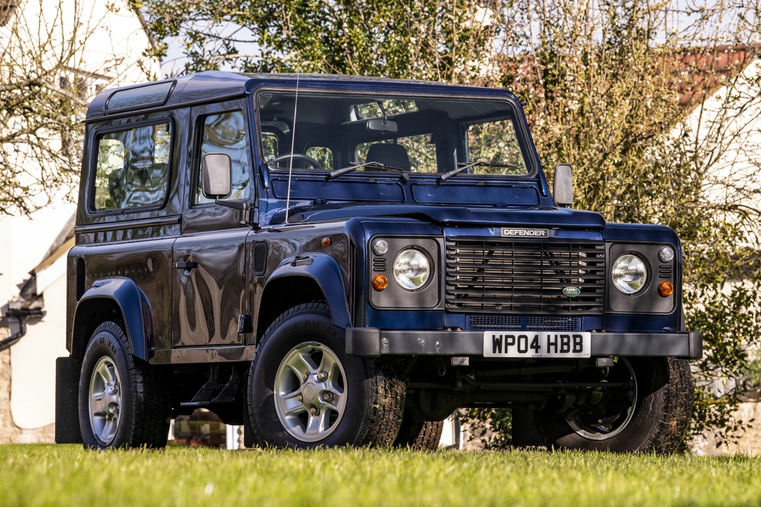 2004 Land Rover Defender 90 - Image 18 of 31