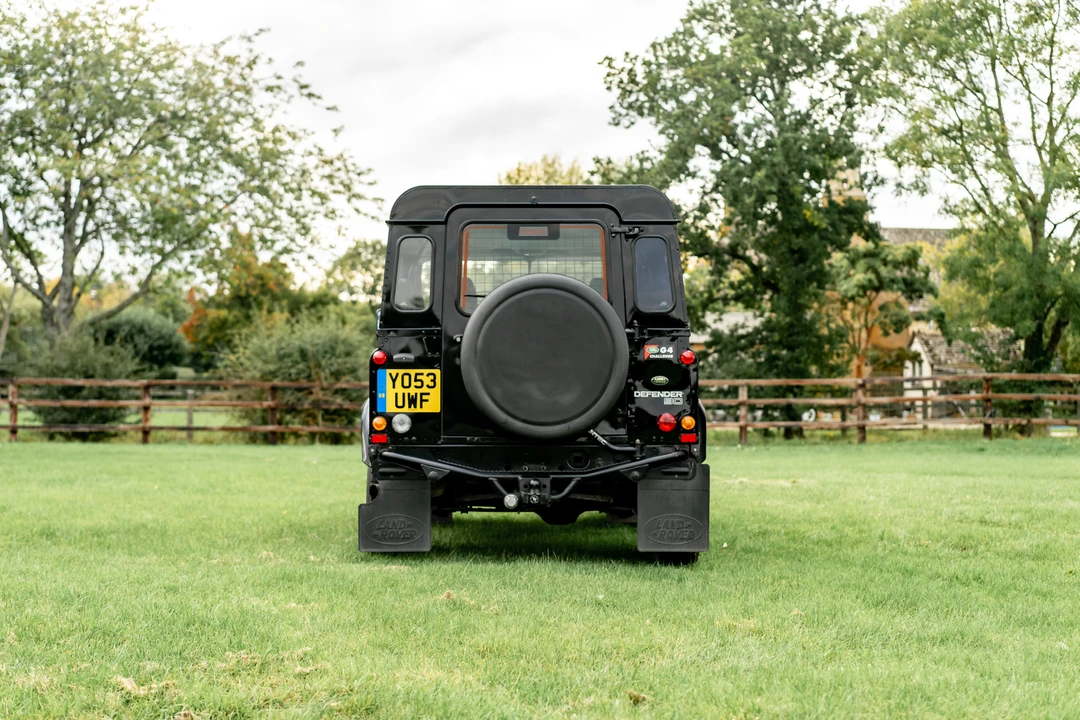 2004 Land Rover Defender 90 - Image 7 of 31