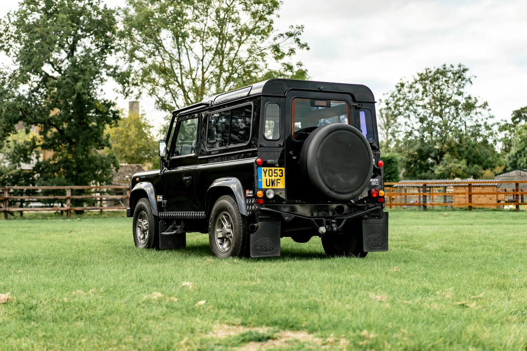 2004 Land Rover Defender 90 - Image 14 of 31