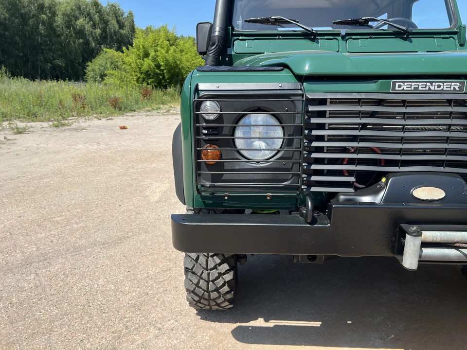 2004 Land Rover Defender 90 - Image 28 of 31