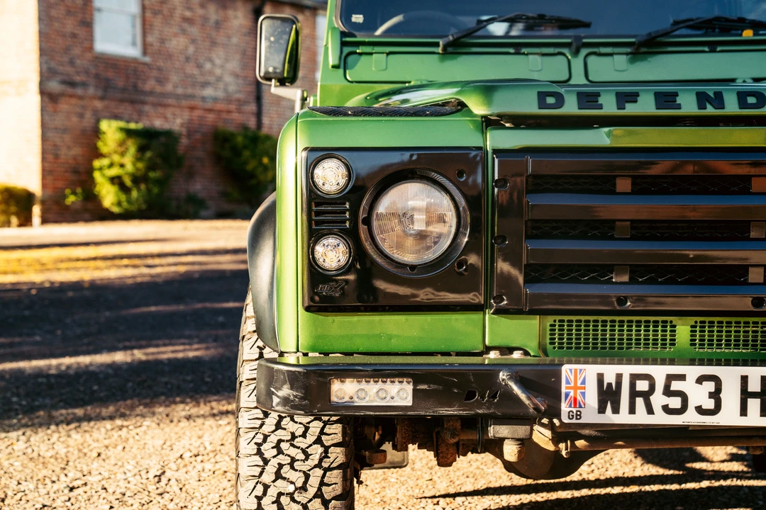 2004 Land Rover Defender 90 - Image 19 of 31