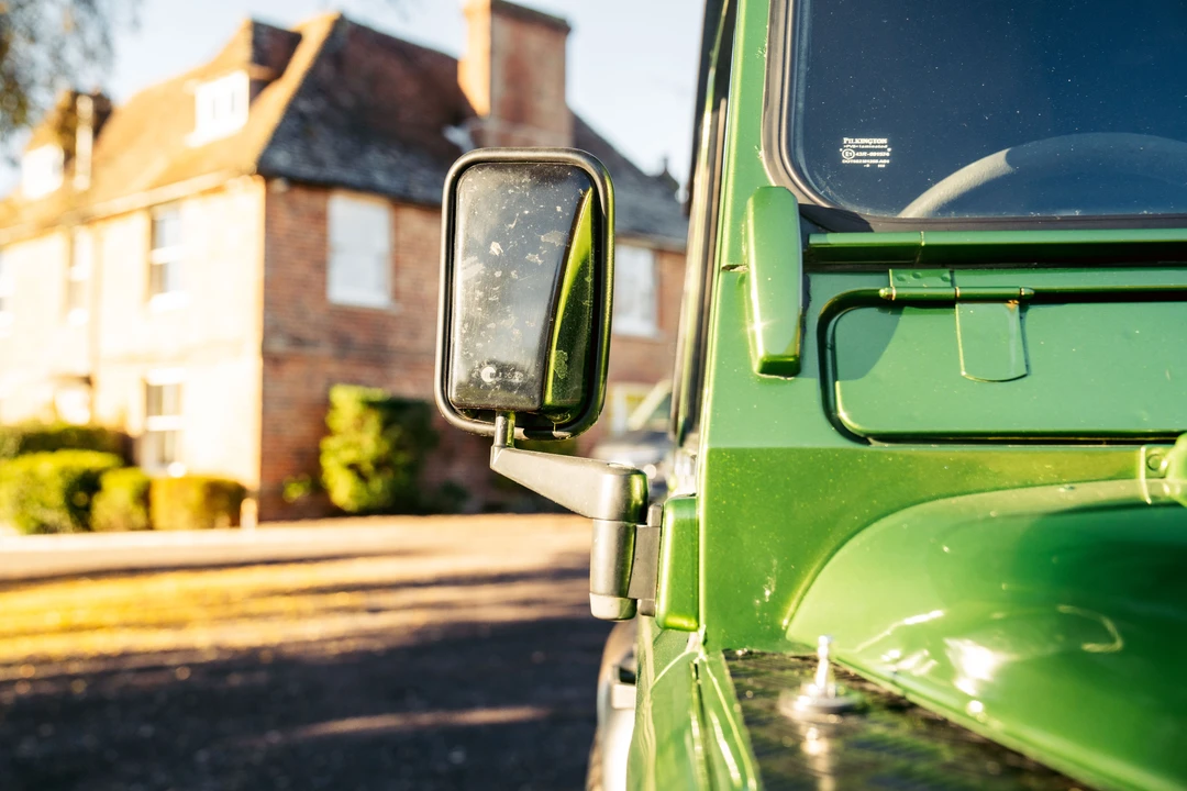 2004 Land Rover Defender 90 - Image 23 of 31
