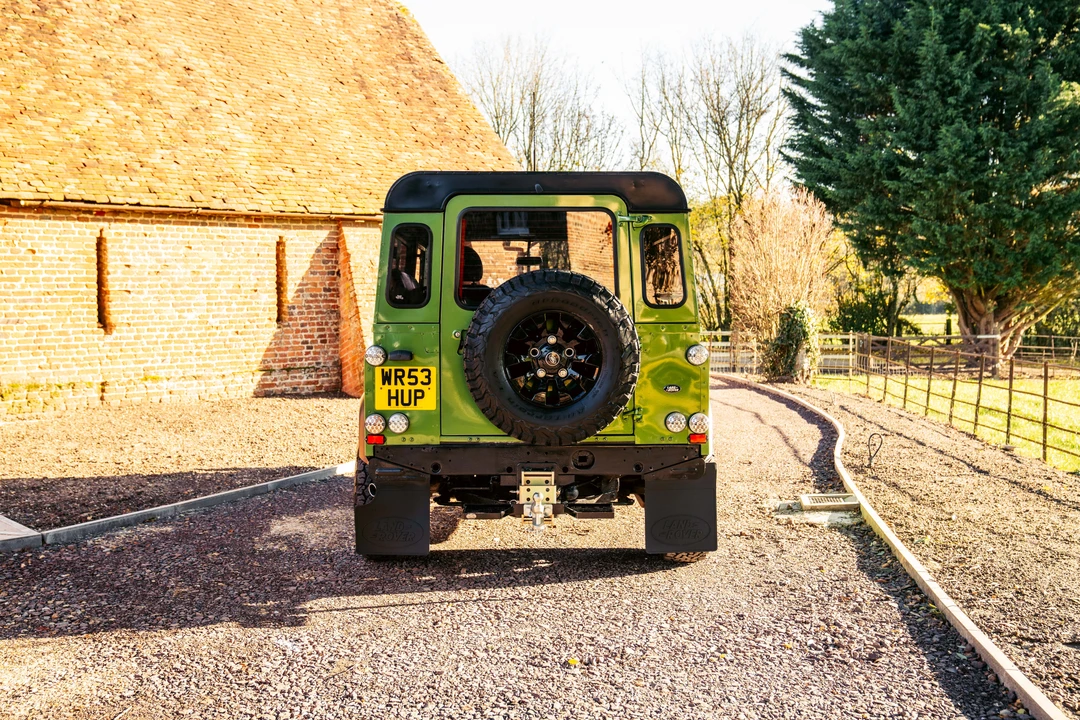 2004 Land Rover Defender 90 - Image 15 of 31