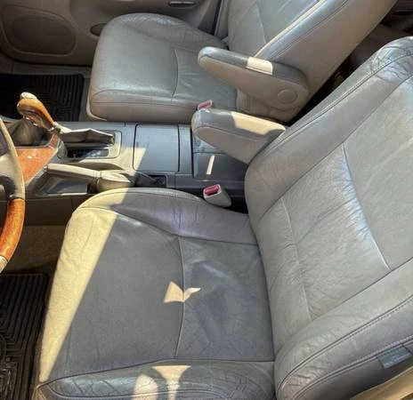 2004 Lexus GX 1st Gen - Image 14 of 16
