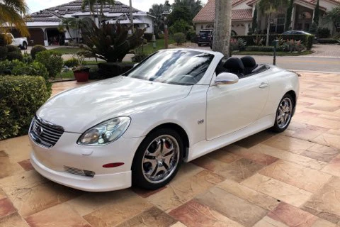 2004 Lexus SC430 - Image 2 of 5