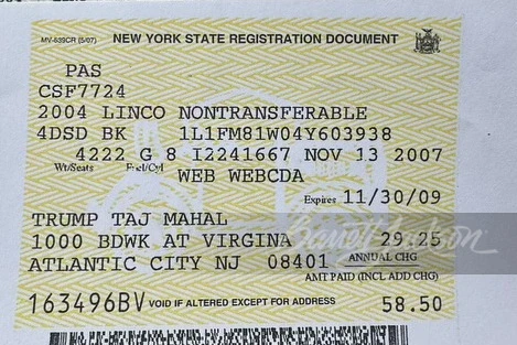 2004 Lincoln Town Car - Image 23 of 27