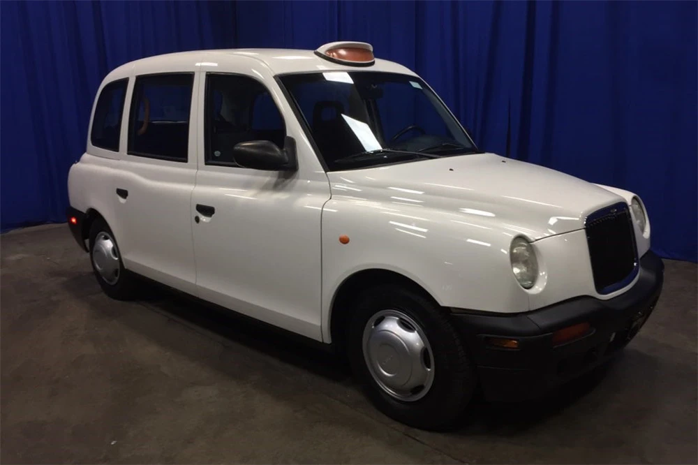 2004 LTI - Image 2 of 5