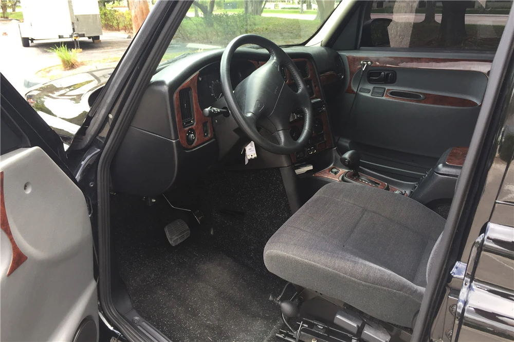 2004 LTI - Image 4 of 6