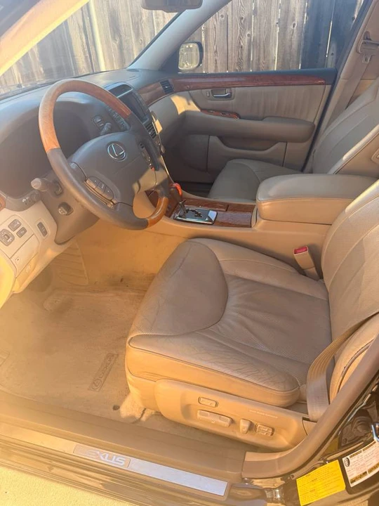 2004 Lexus LS 3rd Gen - Image 6 of 7