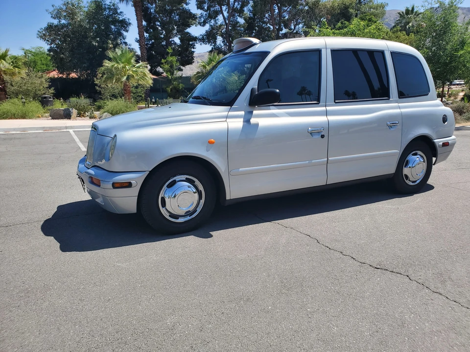 2004 LTI - Image 18 of 31