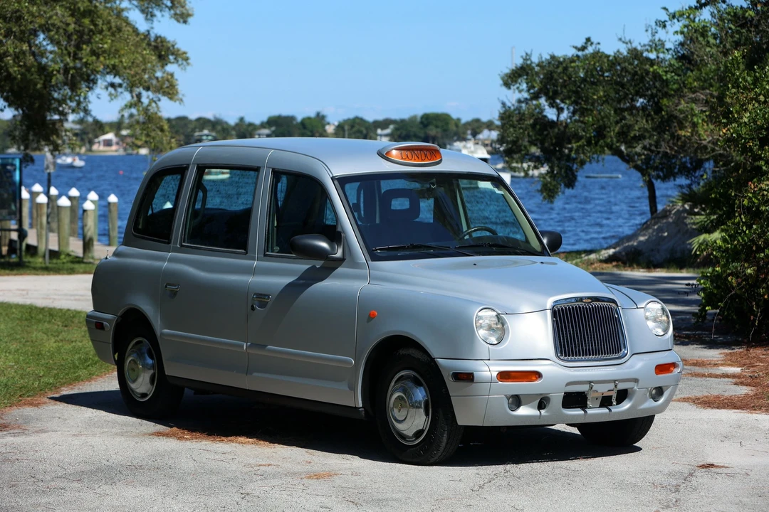 2004 LTI - Image 15 of 31