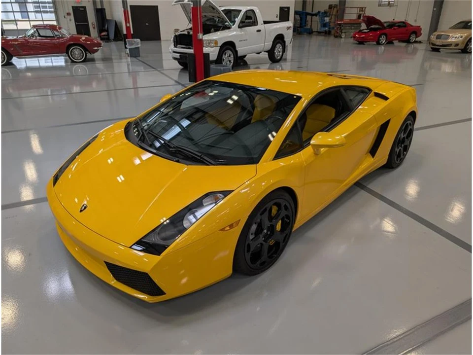 2004 Lamborghini Gallardo - Image 2 of 19