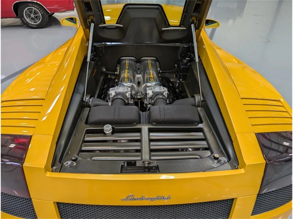 2004 Lamborghini Gallardo - Image 17 of 19