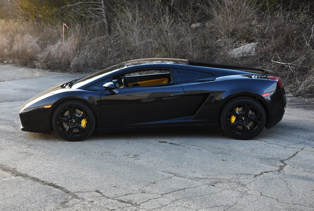 2004 Lamborghini Gallardo - Image 9 of 31