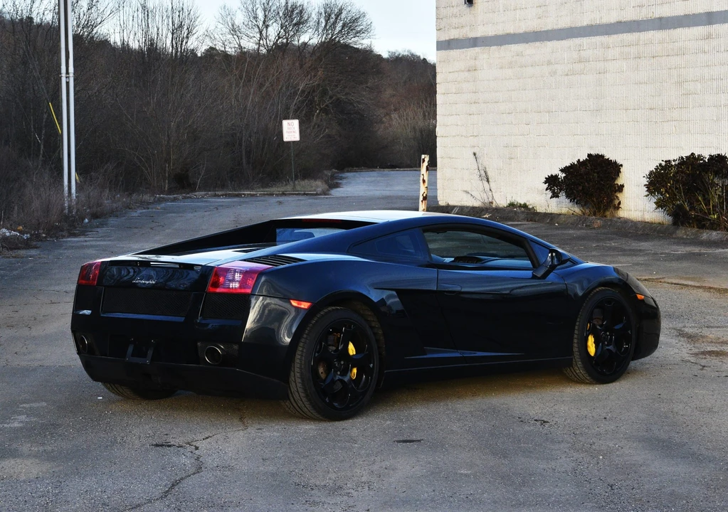2004 Lamborghini Gallardo - Image 13 of 31