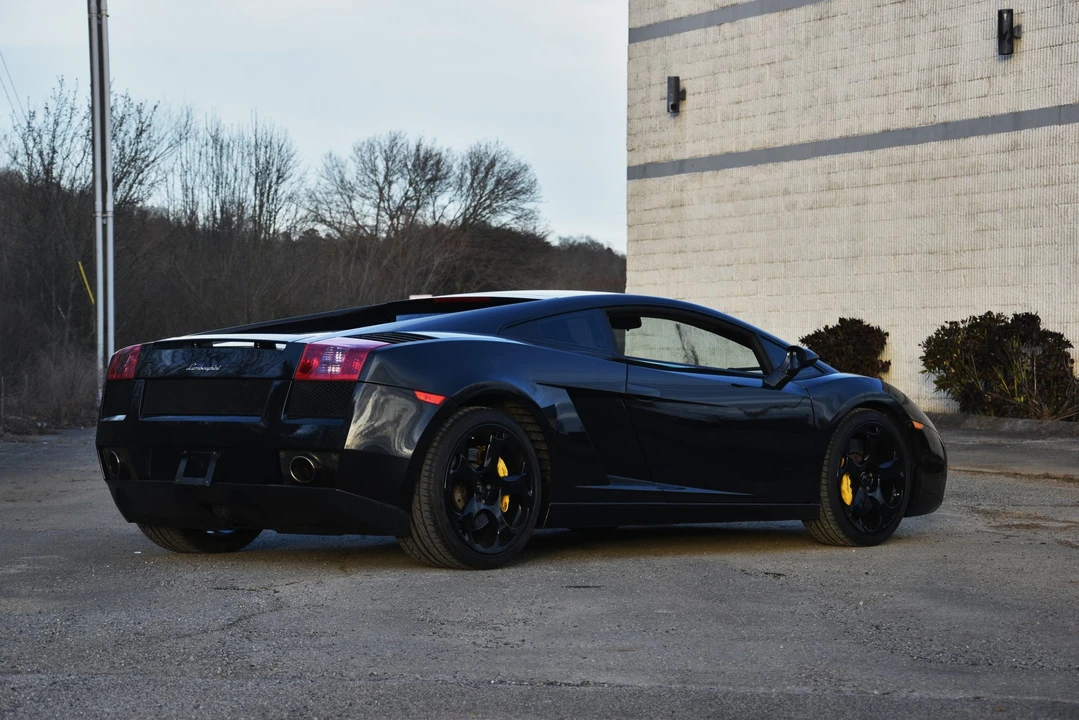 2004 Lamborghini Gallardo - Image 14 of 31