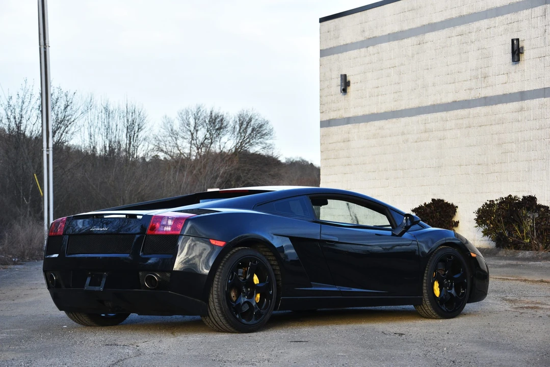 2004 Lamborghini Gallardo - Image 15 of 31