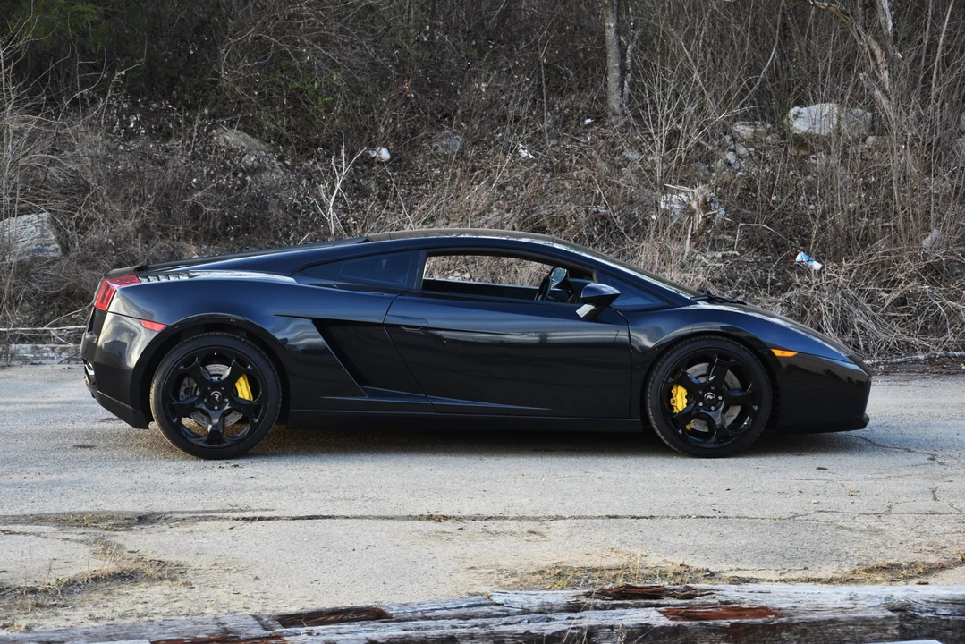 2004 Lamborghini Gallardo - Image 18 of 31