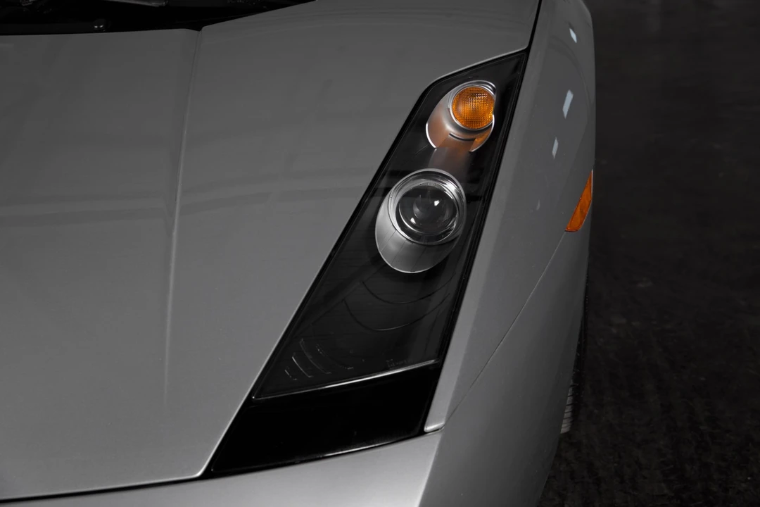 2004 Lamborghini Gallardo - Image 25 of 31