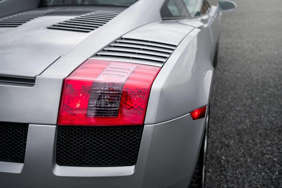 2004 Lamborghini Gallardo - Image 25 of 31