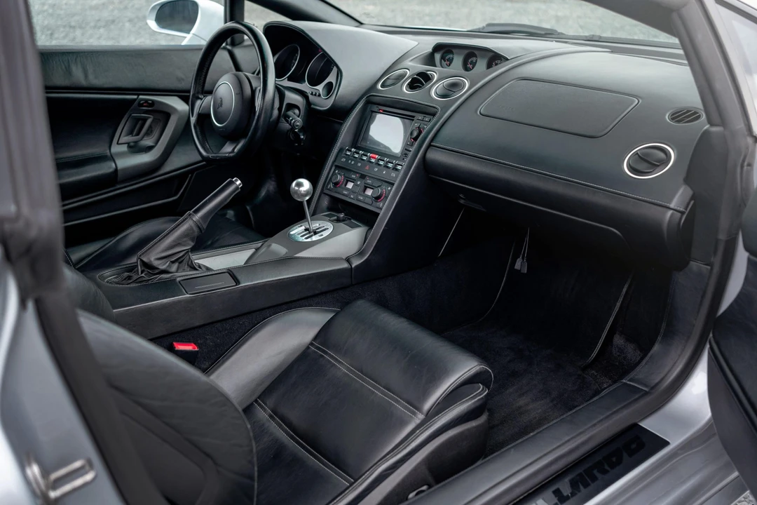 2004 Lamborghini Gallardo - Image 28 of 31